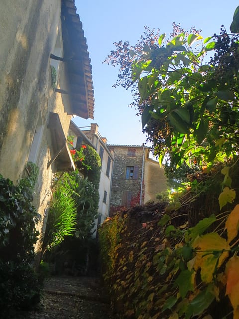 "narrow street into the old town of Cagnes sur Mer"