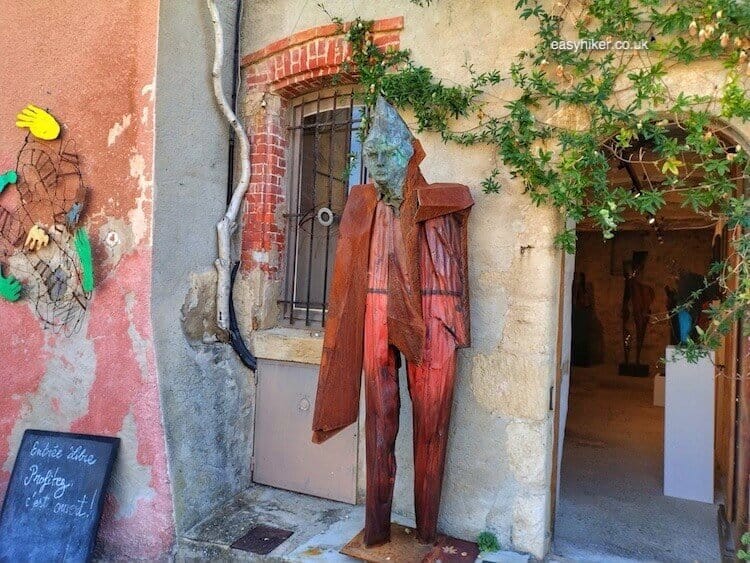 How to Tour The Villages of Provence