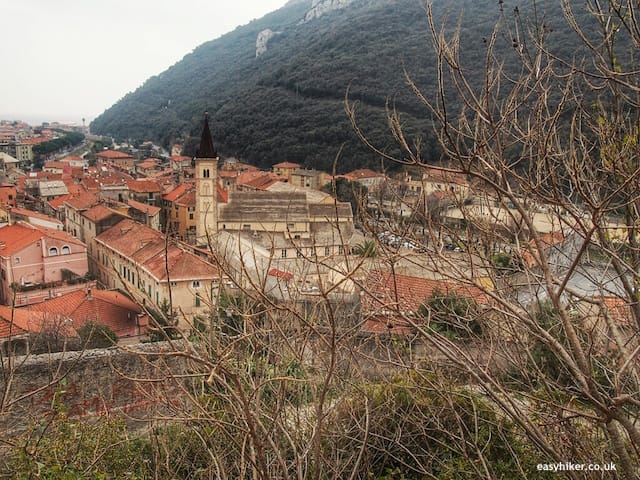 "The grand finale - hiking in Finale Ligure"